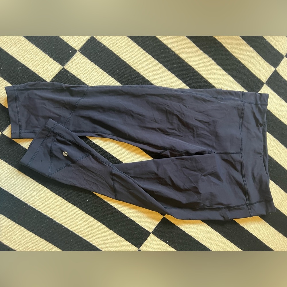 Lululemon Pace Rival Crop size 10 navy blue